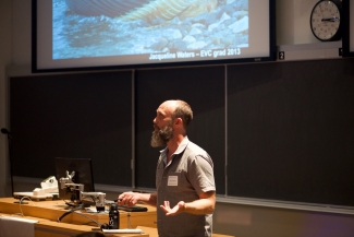 2.	Keynote speaker, Dave Ireland, presenting at CBR Research Day 2019.