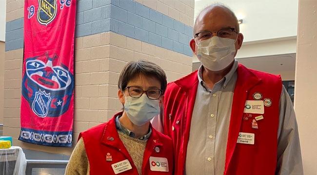 Canadian Blood Services volunteers